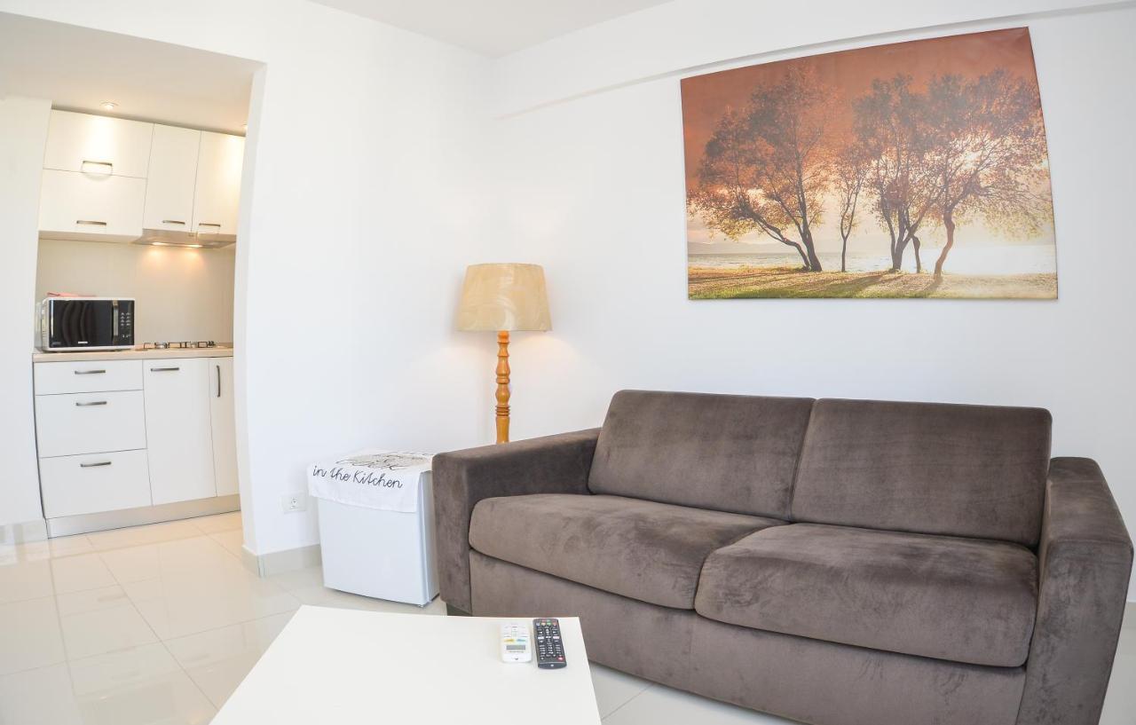 University Square Accommodation Βουκουρέστι Εξωτερικό φωτογραφία