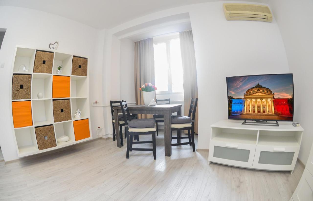 University Square Accommodation Βουκουρέστι Εξωτερικό φωτογραφία