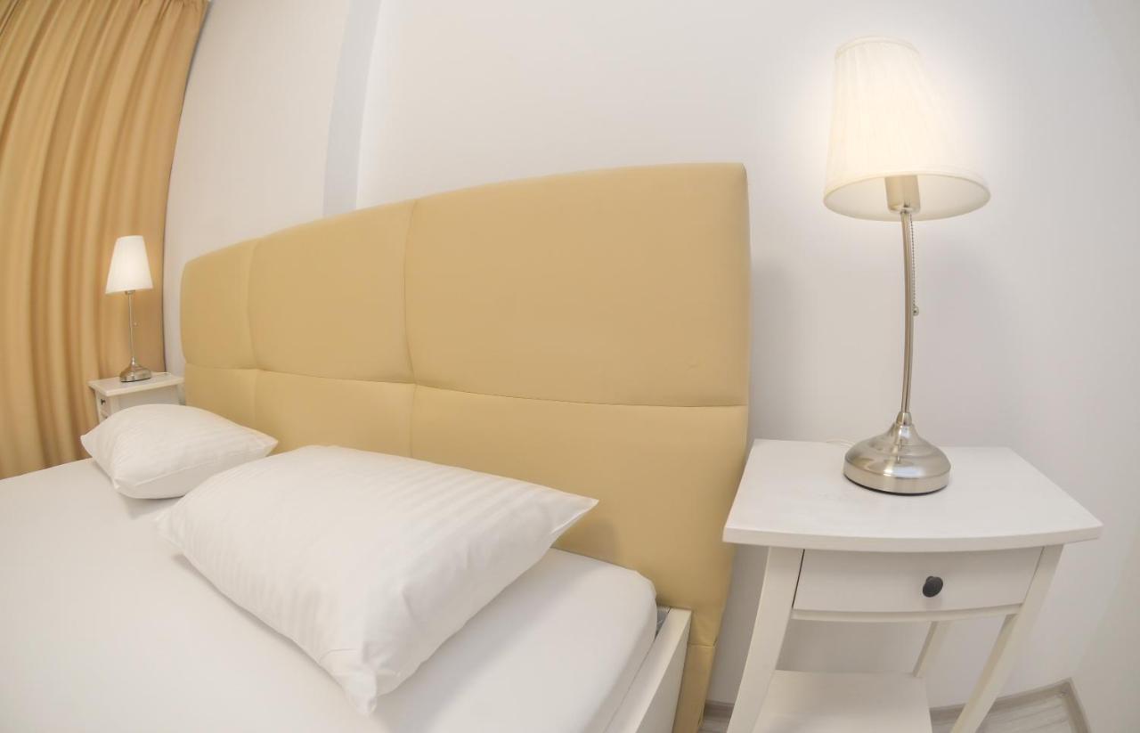 University Square Accommodation Βουκουρέστι Εξωτερικό φωτογραφία