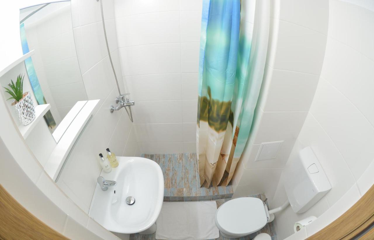 University Square Accommodation Βουκουρέστι Εξωτερικό φωτογραφία